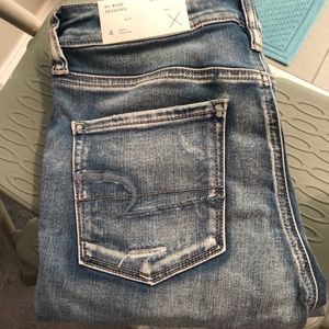 New with Tags American Eagle Jeans Size 4Short